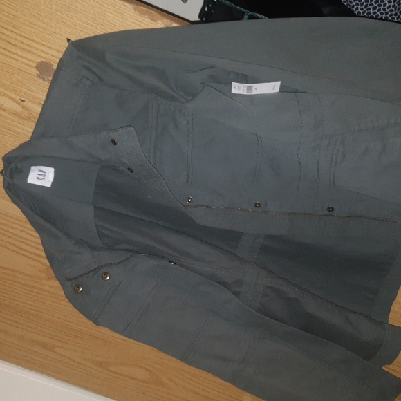 Large Green Jacket - Picture 3 of 5